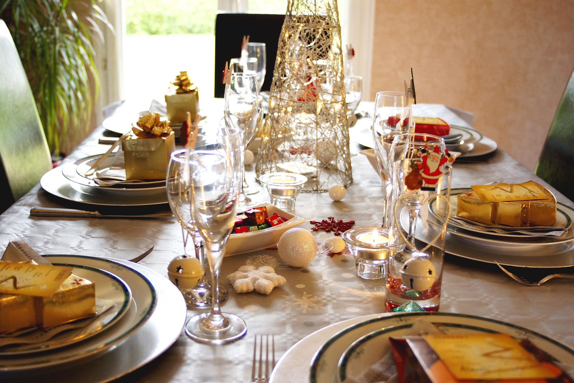 christmas table gifts