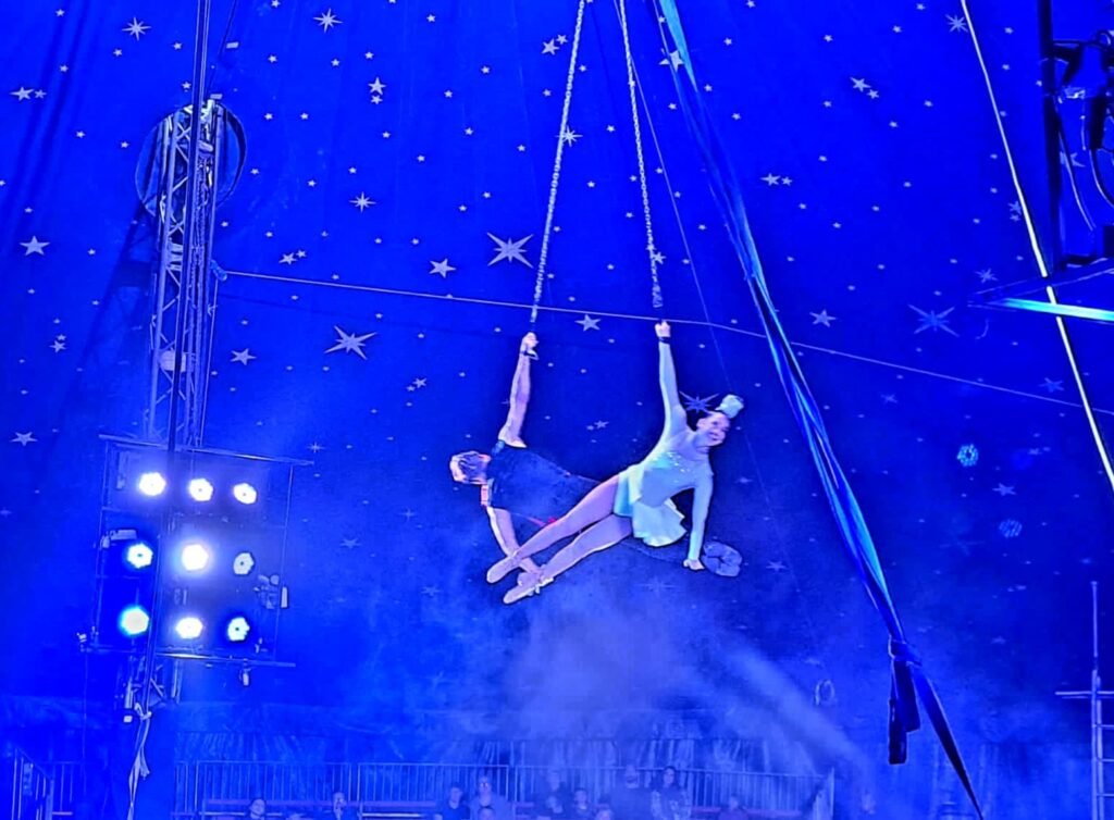 gandeys halloween circus